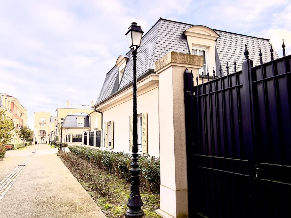Lifestyle Disneyland Paris 8 Pax Serris Buitenkant foto